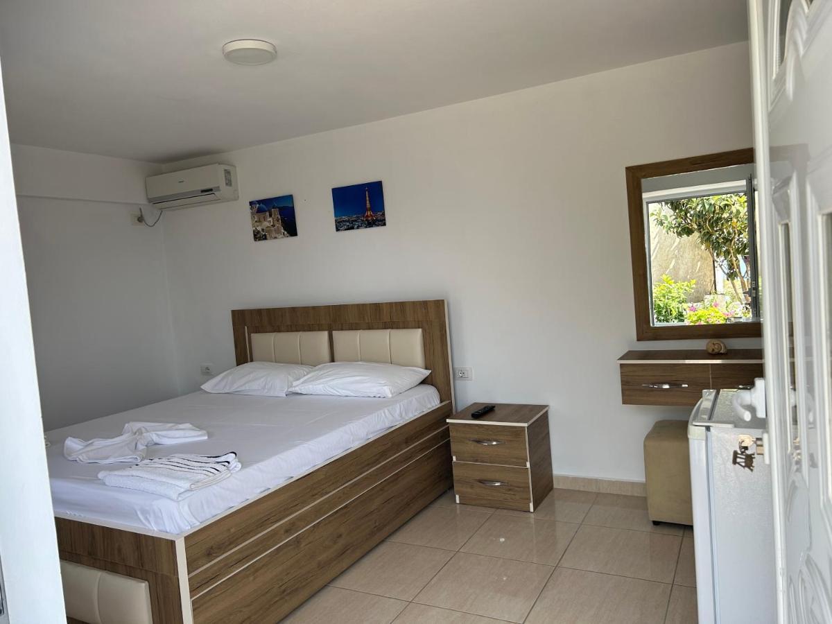 Eri Rooms Saranda Kültér fotó