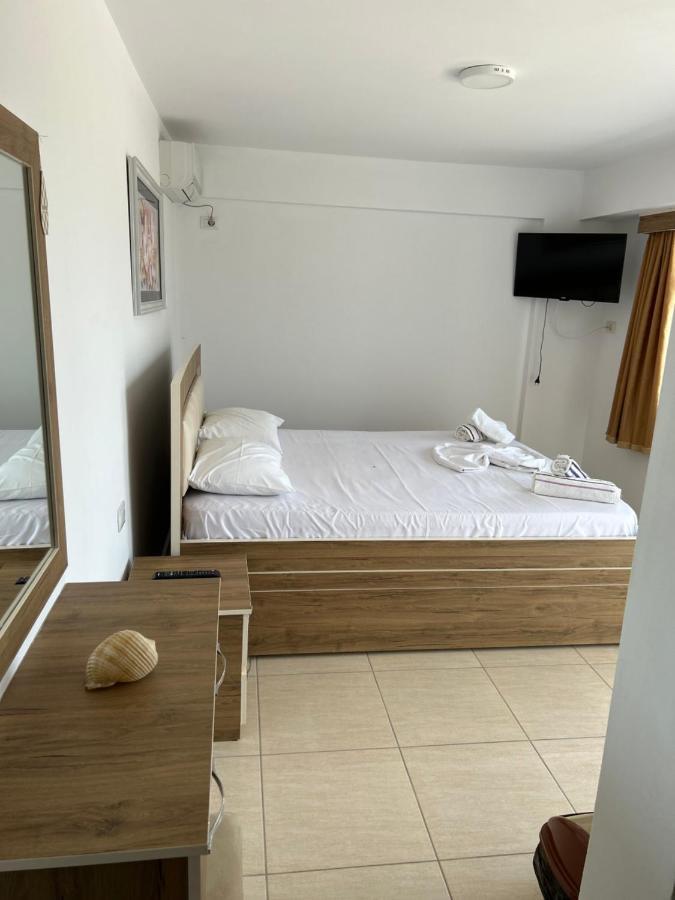 Eri Rooms Saranda Kültér fotó